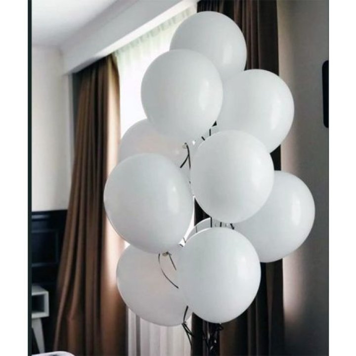 Фонтан шаров "Облако" в Якутске