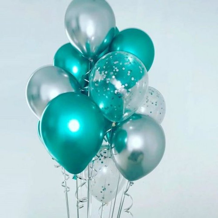 Фонтан шаров "Изумрудный" в Якутске