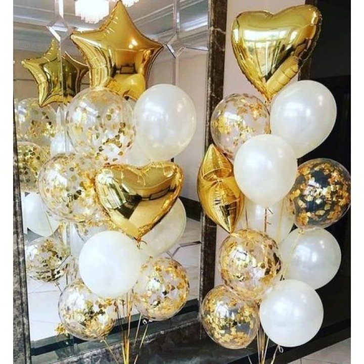 Фонтан шаров "Привет, это я" в Якутске