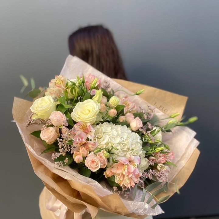 Дизайнерский букет №1 в Якутске