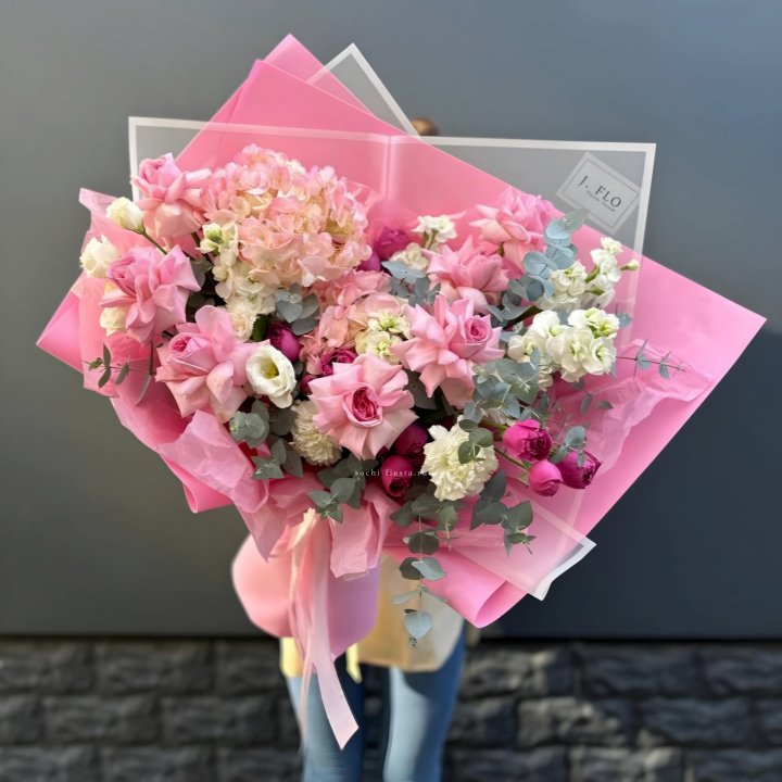 Дизайнерский букет №25 в Якутске