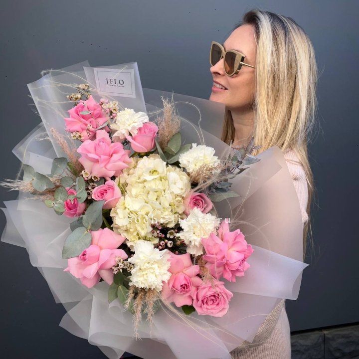 Авторский букет "Гармония" в Якутске