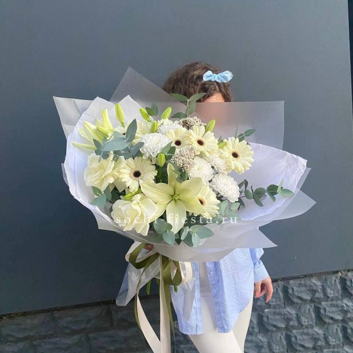 Букет с лилией и герберой в Якутске