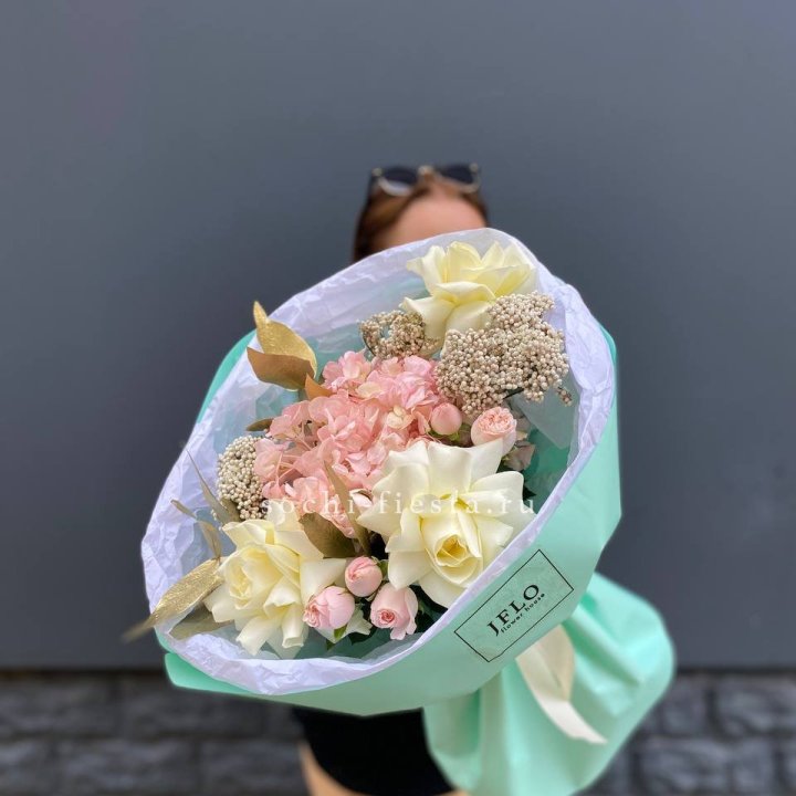 Букет "Белые ночи" в Якутске