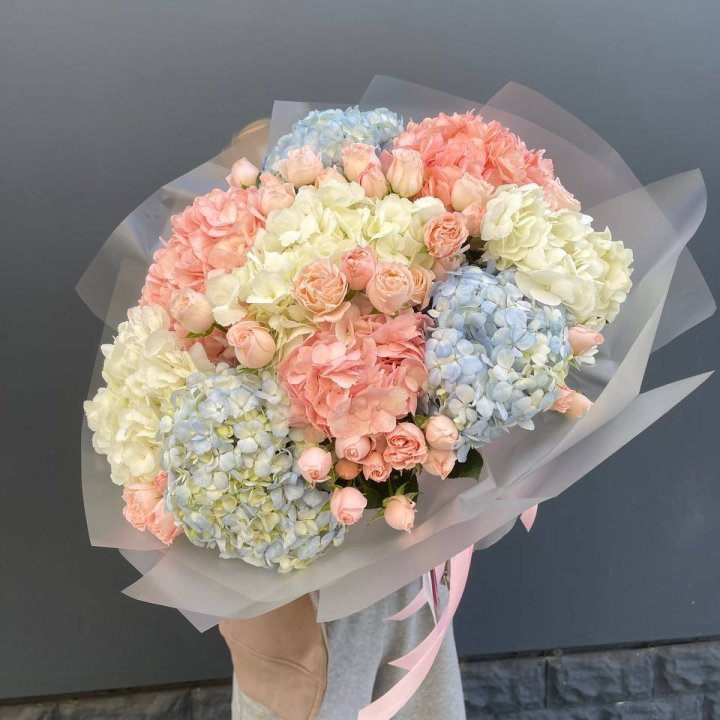 Дуо гортензии и бомбастик в Якутске