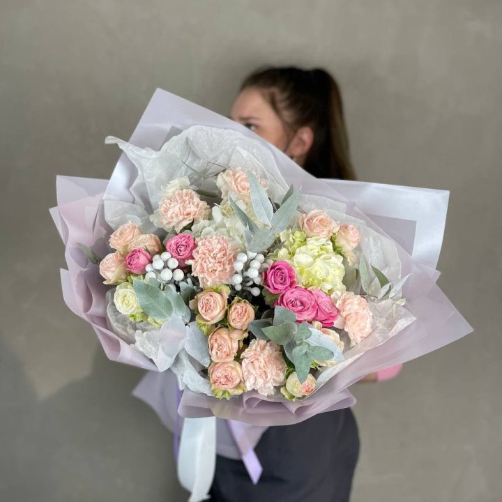 Дизайнерский букет №19 в Якутске