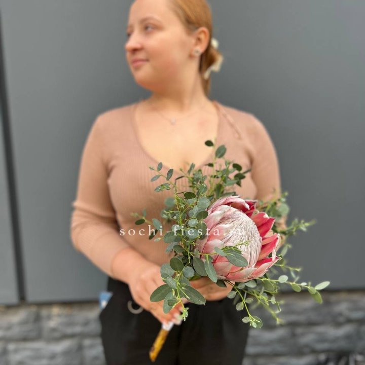 Свадебный букет "Протея" в Якутске