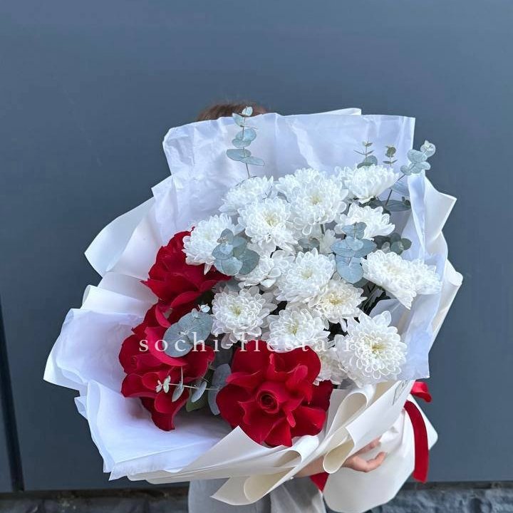 Дуо розы и хризантемы в Якутске