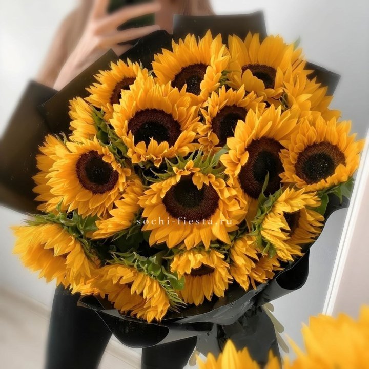 Букет подсолнухов "Гига" в Якутске
