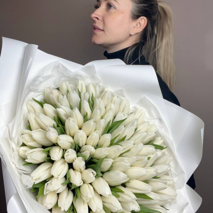 101 белый тюльпан №2 в Якутске