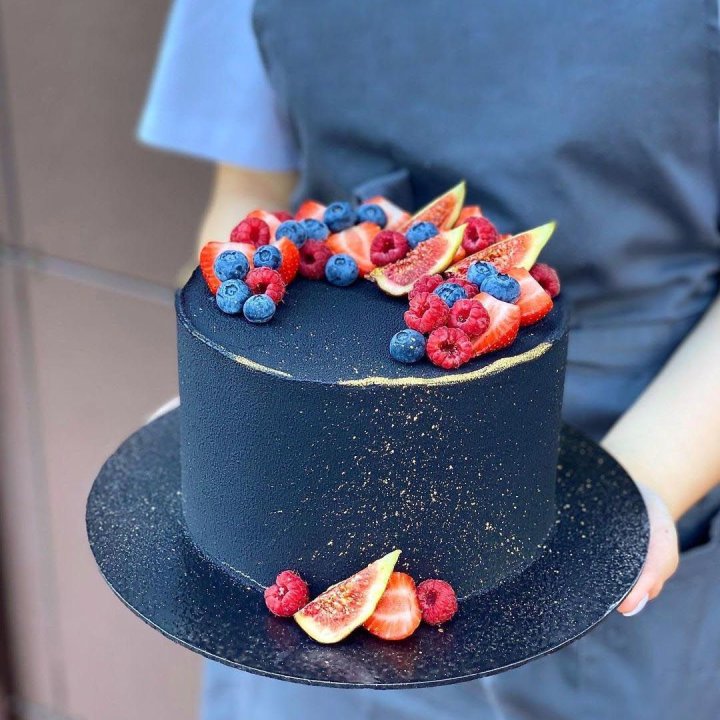 Торт "Черный лебедь" в Якутске