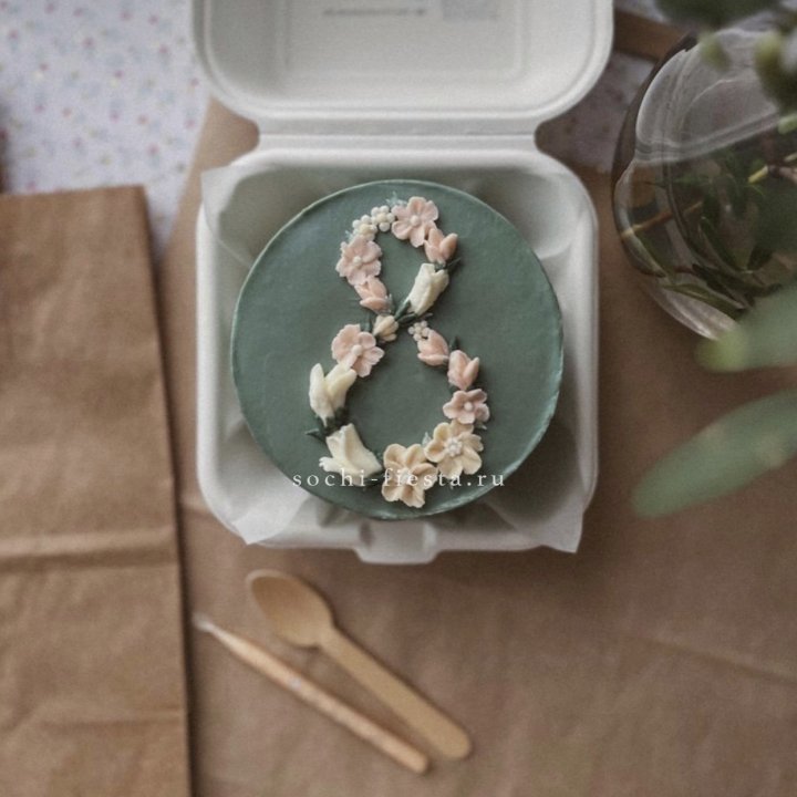 Бенто-торт "8 марта" green  в Якутске