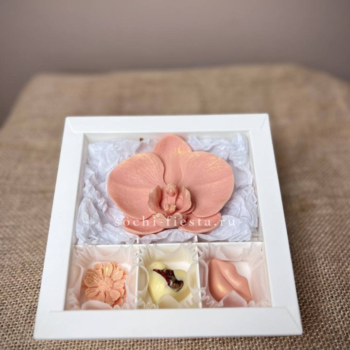 Конфеты из шоколада с Орхидеей в Якутске