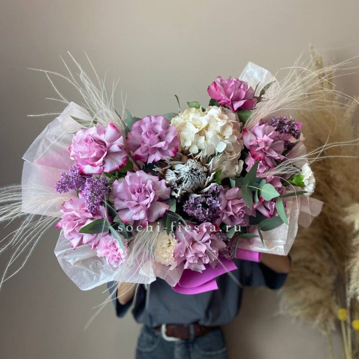 Дизайнерский букет №14 в Якутске