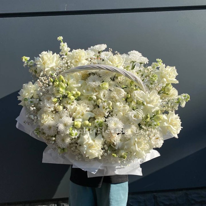 Корзина "Белоснежка" в Якутске