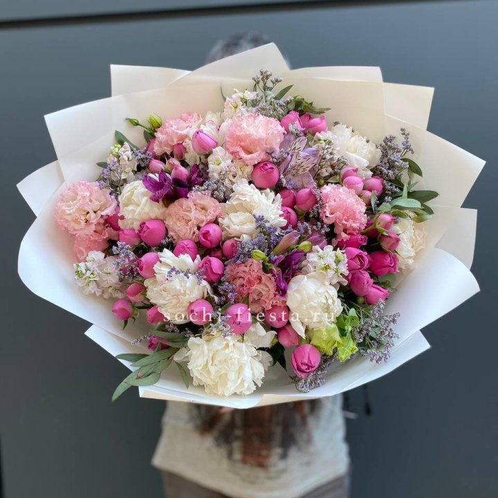 Дизайнерский букет №10 в Якутске