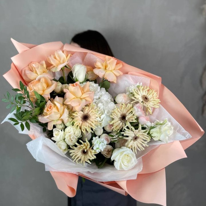 Авторский букет "Петин" в Якутске