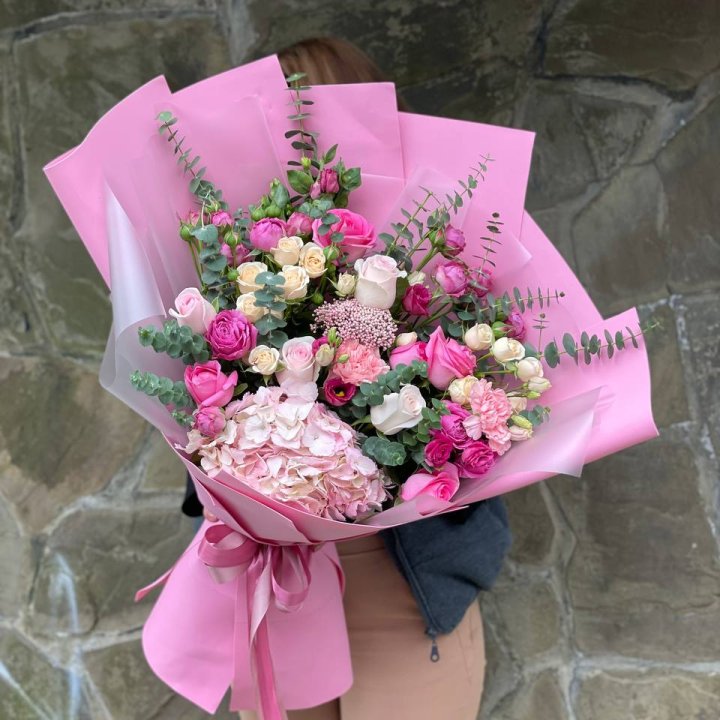 Дизайнерский букет "Паулина" в Якутске