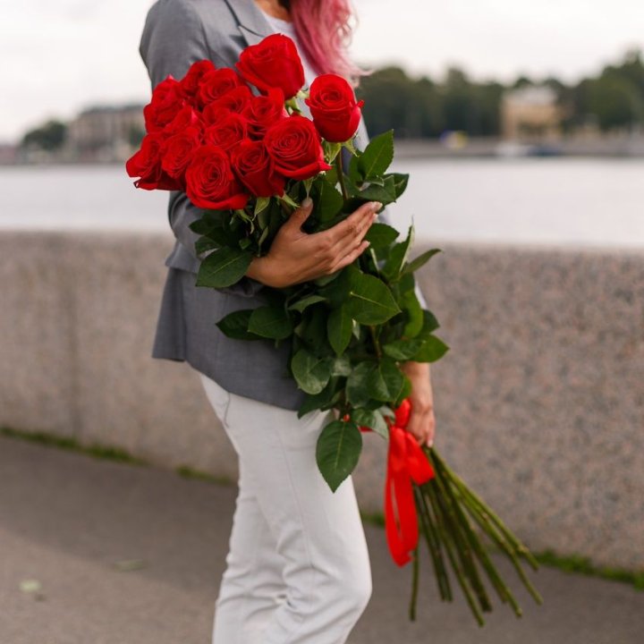 15 метровых голландских роз в Якутске