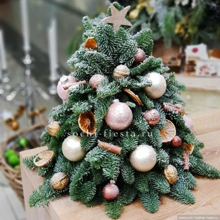 Новогодняя елочка "Блеск" в Якутске