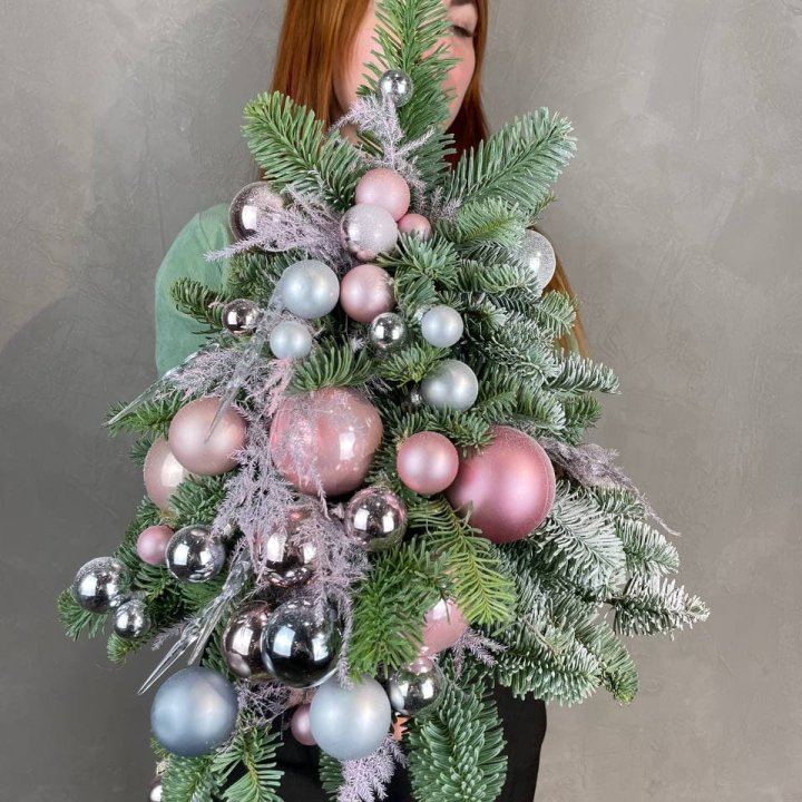 Новогодняя елочка "Розе голд" в Якутске