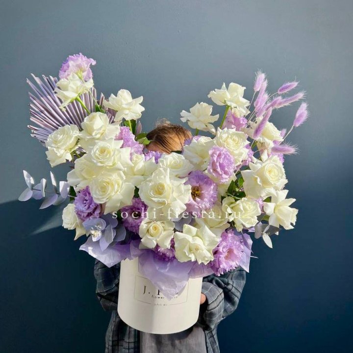 Цветочный бокс "Изабель" в Якутске