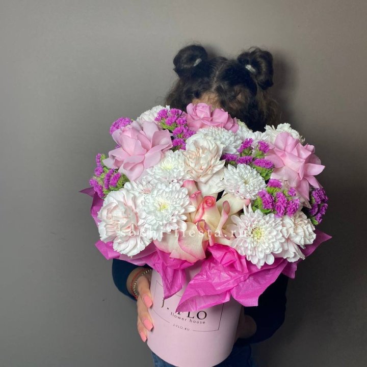  Бокс "Нежная яркость" в Якутске