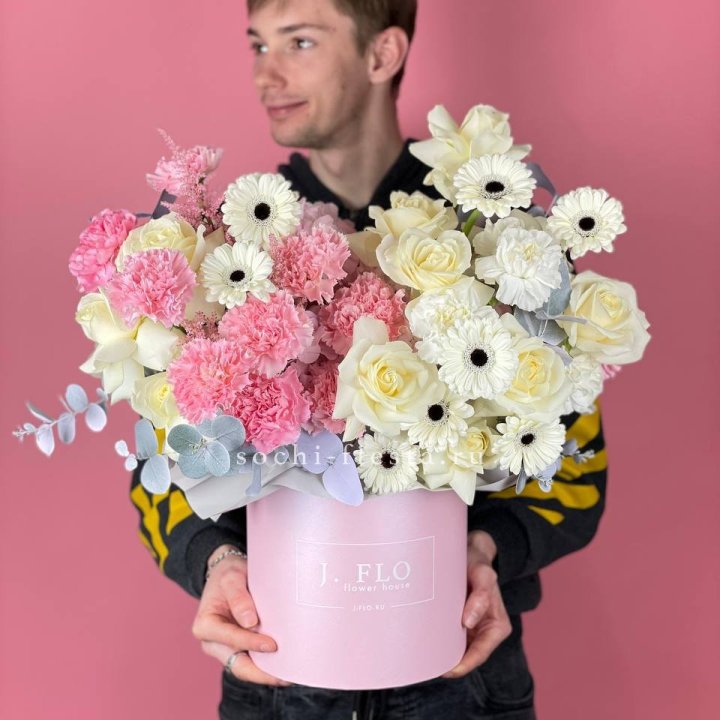 Дизайнерский бокс "Индира" в Якутске