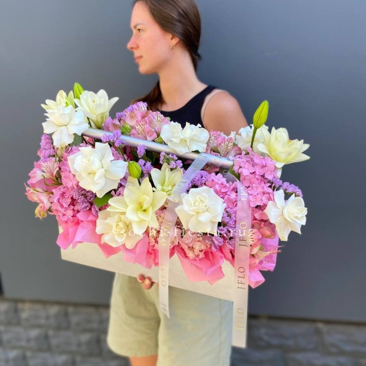 Большой бокс розовый в Якутске