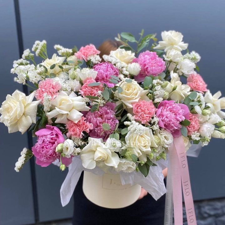 Дизайнерский бокс "Амор этерна" в Якутске