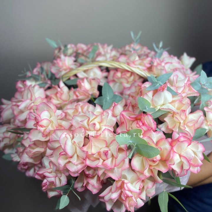 51 джумилия  в корзине   в Якутске