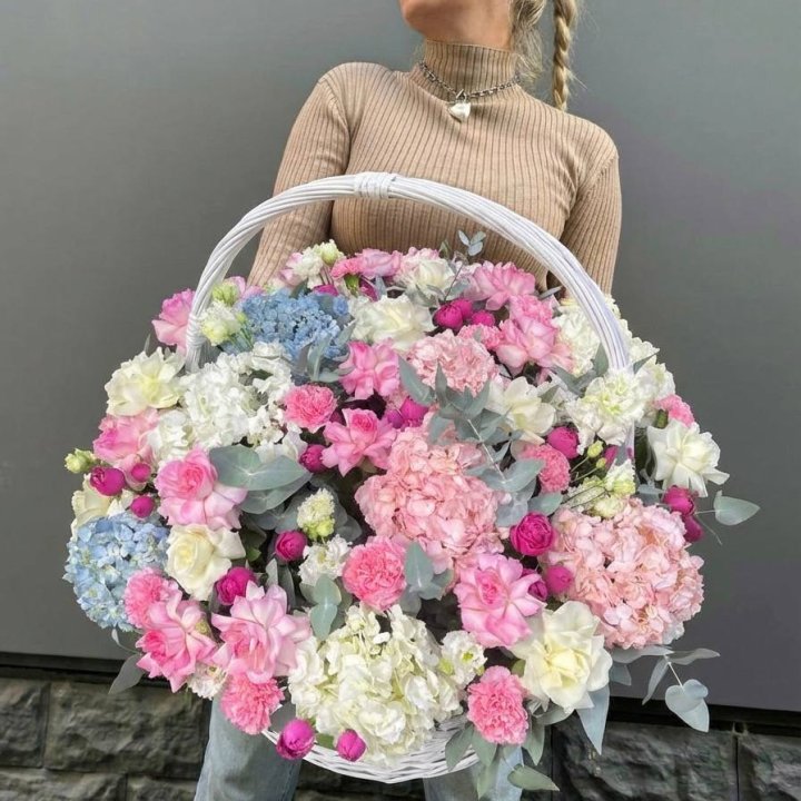 Цветочная корзина №3 в Якутске