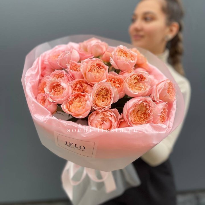 Букет из пионовидных роз Джульетта в Якутске