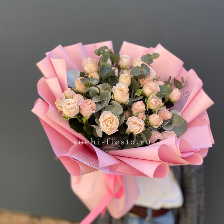 Букет пионовидных роз Cute Love в Якутске