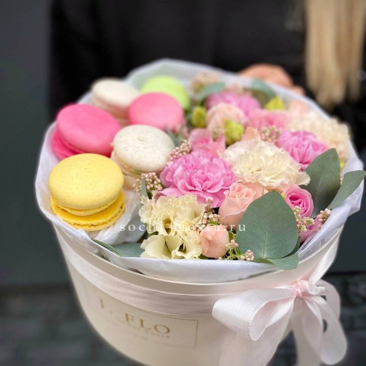 Бокс с макаронс "Тендернес" в Якутске