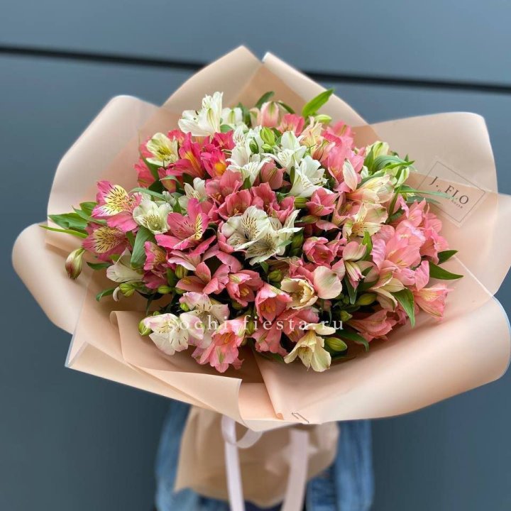 Букет альстромерий "Вандер" в Якутске