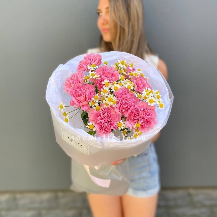 Дуобукет диантусов и ромашек в Якутске