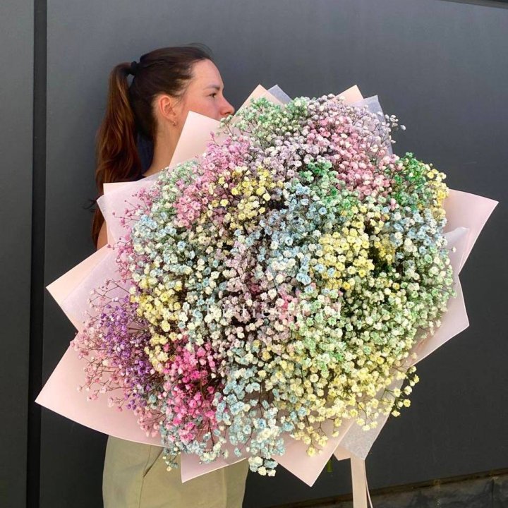 Пышный букет из гипсофил  в Якутске