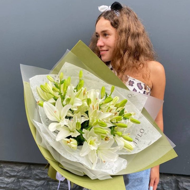 Букет  лилий "Изумруд" в Якутске