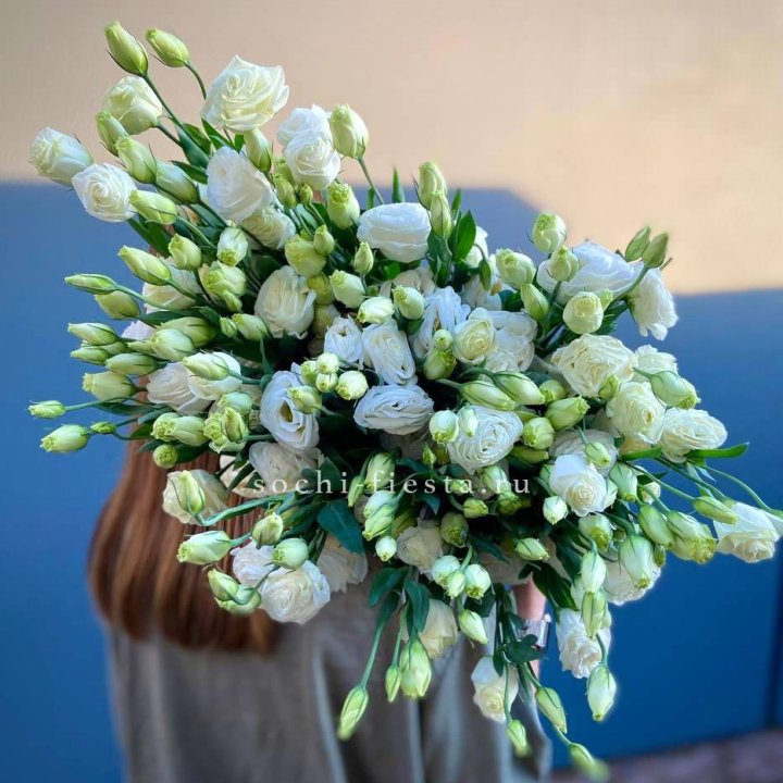 Охапка эустомы в Якутске