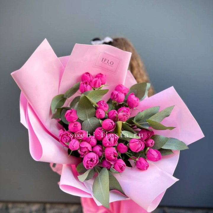 Пионовидные розы баблс в Якутске