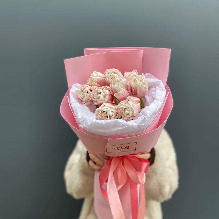 9 нежных тюльпанов в Якутске