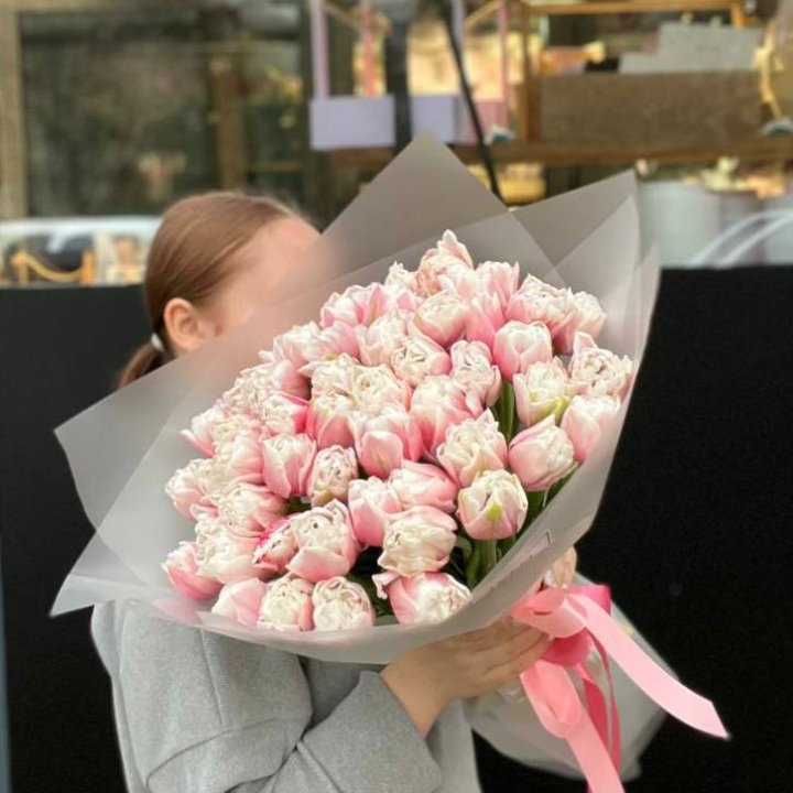 51 нежный тюльпан в Якутске