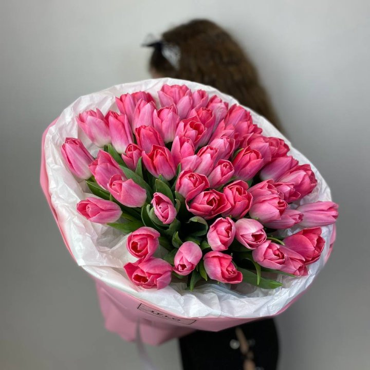 51 розовый тюльпан "Рози" в Якутске