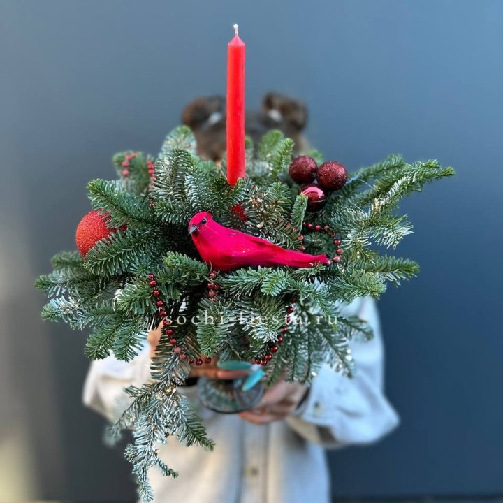 Новогодняя композиция в бокале в Якутске