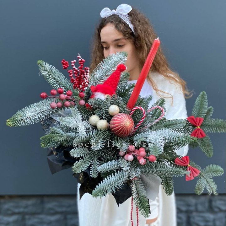 Композиция в бокале красная в Якутске