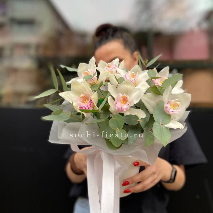 Бокс с орхидеями в Якутске