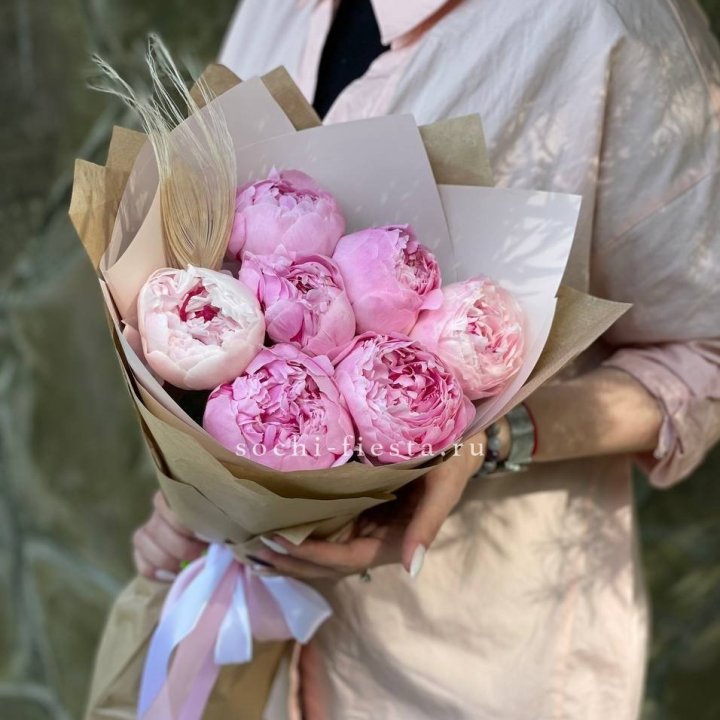 Букет пионов "Венди" в Якутске