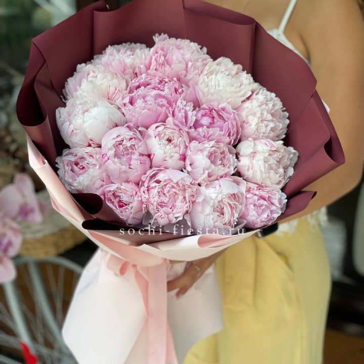 Букет с пионами №5 в Якутске