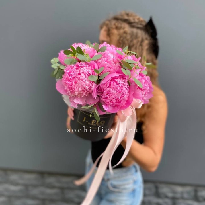 Дизайнерский цилиндр "Фломени" в Якутске